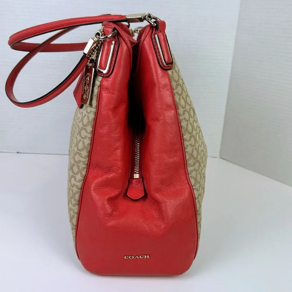 Coach Madison Needlepoint Op Art Shoulder Bag Phoebe Coral Red Monogram Logo